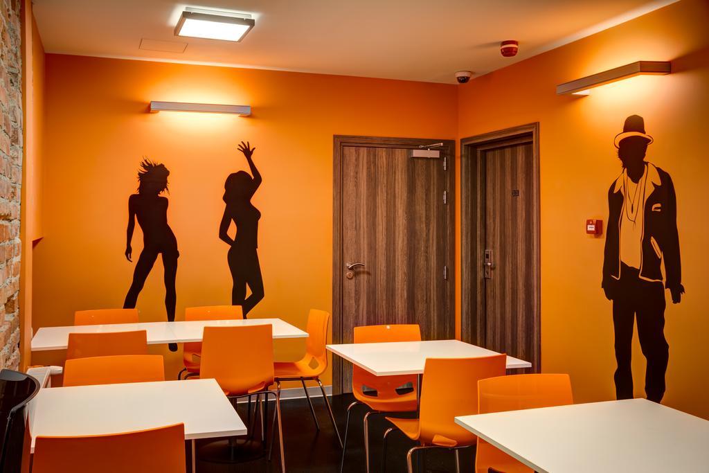 Planet Hostel Warsaw Exterior photo