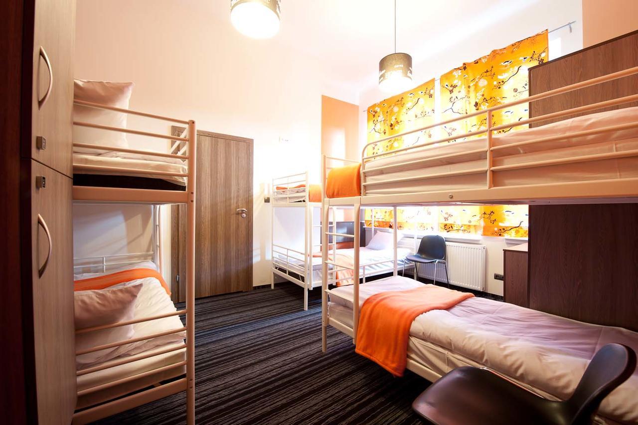 Planet Hostel Warsaw Exterior photo